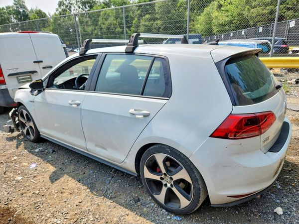 2017 VOLKSWAGEN GTI S, Sport, SE, Autobahn — DSRA