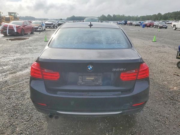 2013 BMW 328 SA