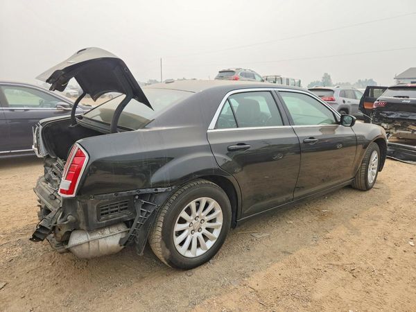 2014 CHRYSLER 300