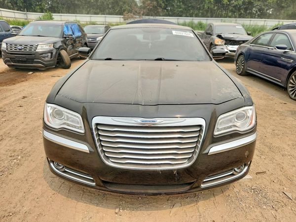 2014 CHRYSLER 300