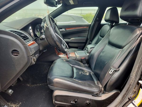 2014 CHRYSLER 300