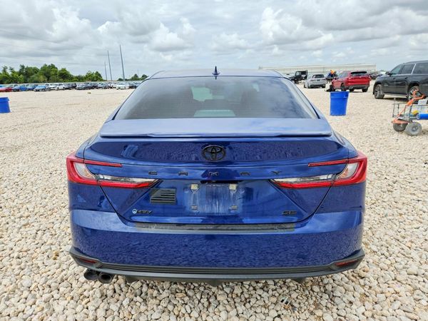 2025 TOYOTA CAMRY