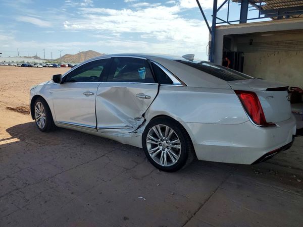 2019 CADILLAC XTS Luxury