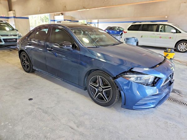 2020 MERCEDES-BENZ A A220-4M
