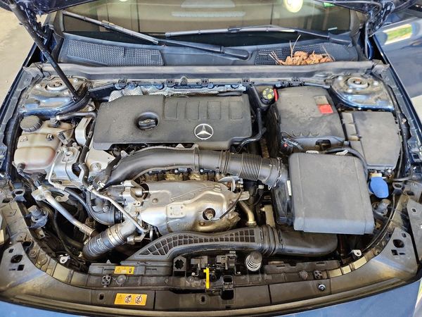 2020 MERCEDES-BENZ A A220-4M