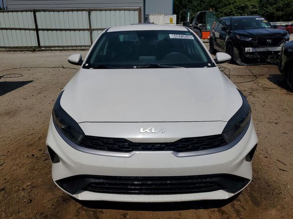 2023 KIA FORTE LX, LXS
