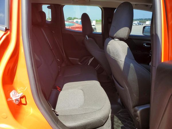 2016 JEEP RENEGADE LATITUDE 4X2