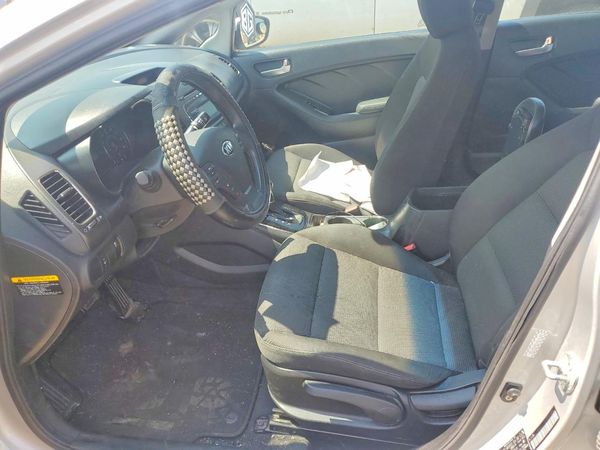 2017 KIA FORTE LX Base