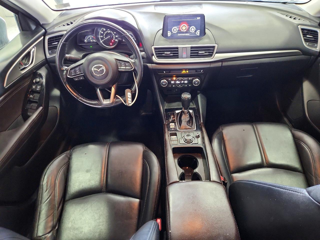 2018 MAZDA 3 Touring