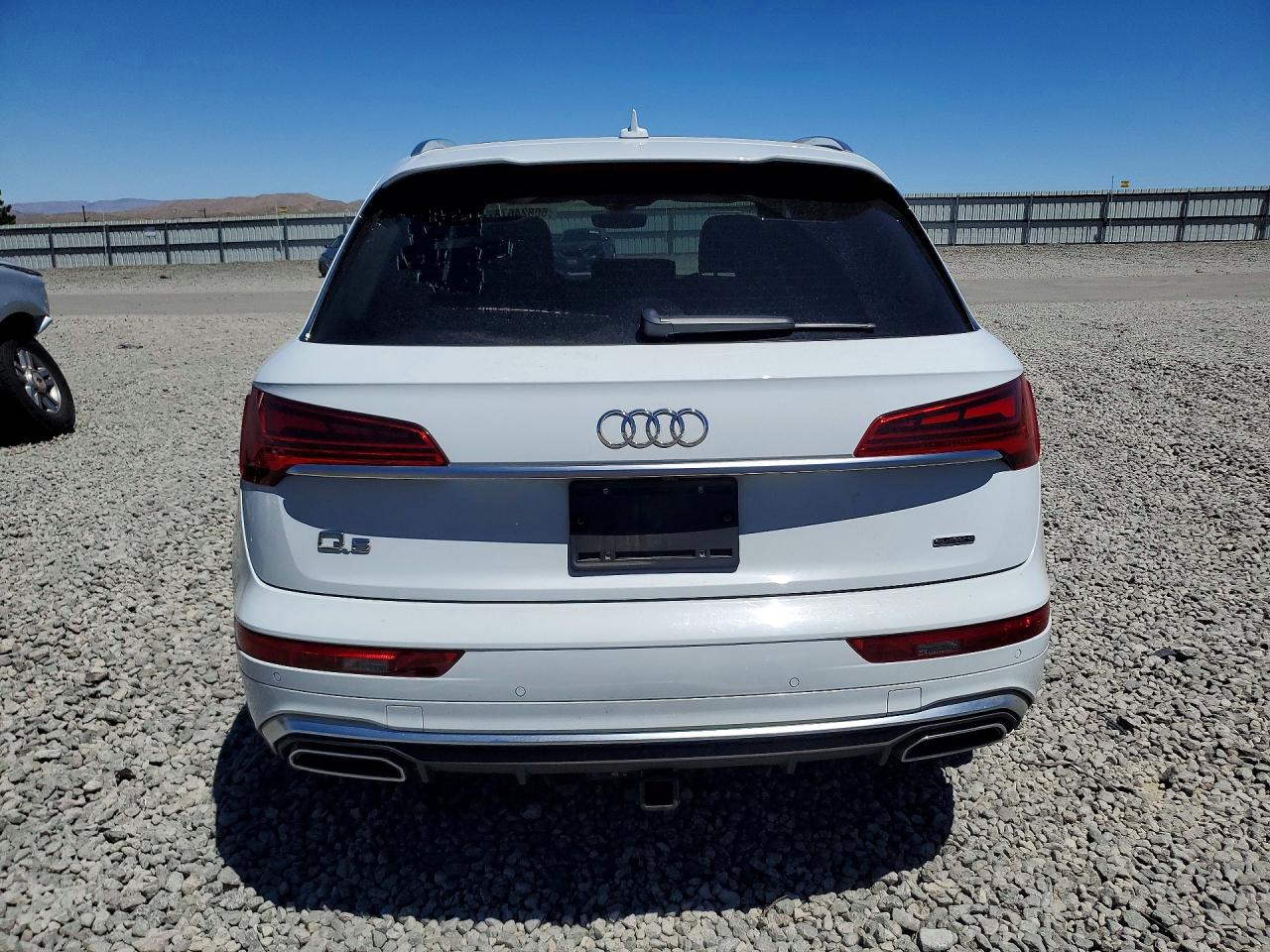 2021 AUDI Q5 E quattro Premium Plus
