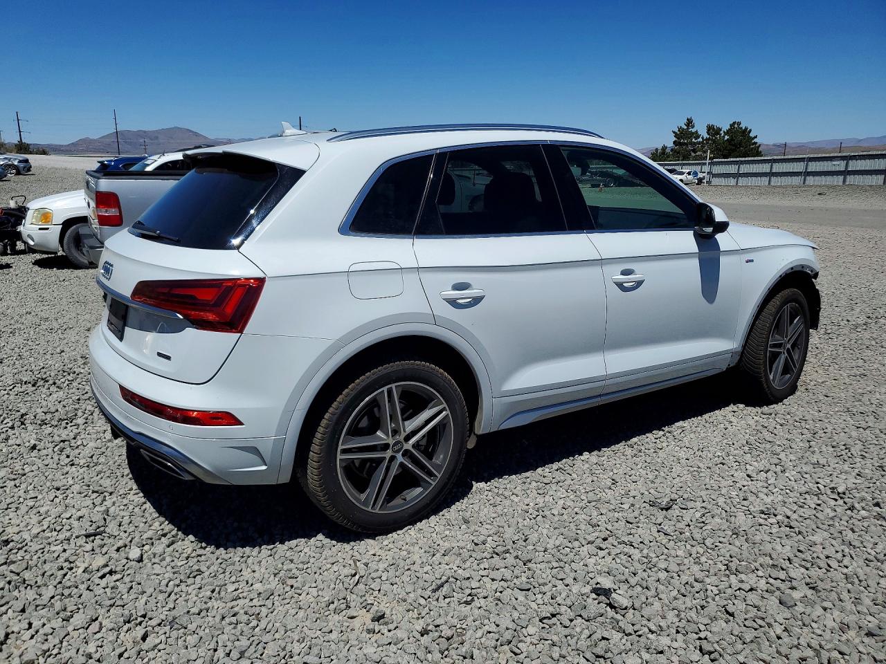 2021 AUDI Q5 E quattro Premium Plus