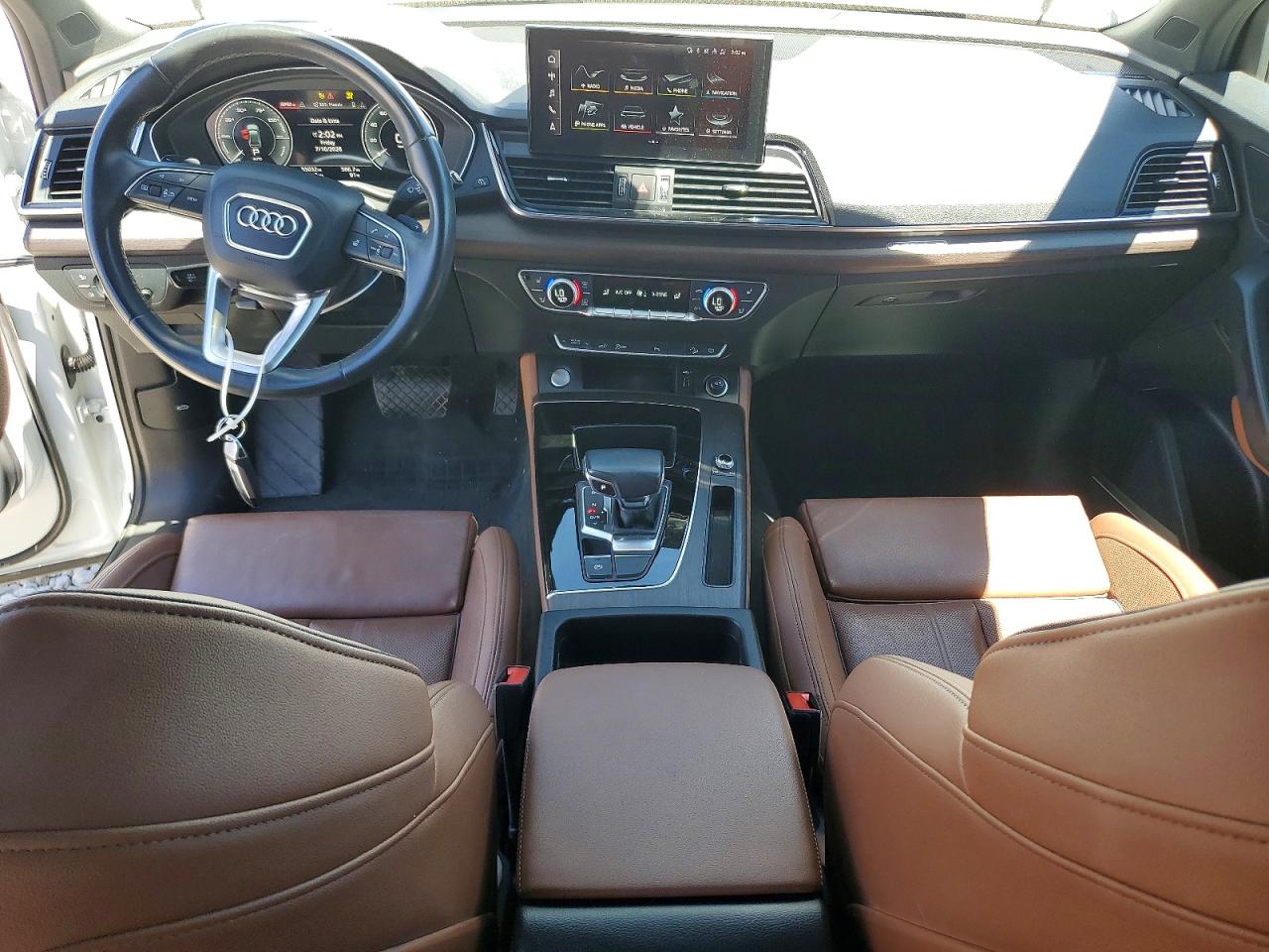 2021 AUDI Q5 E quattro Premium Plus
