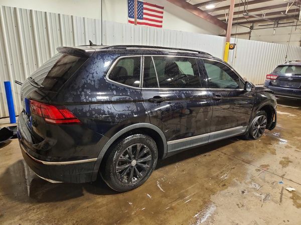 2018 VOLKSWAGEN TIGUAN SE, 4Motion SEL