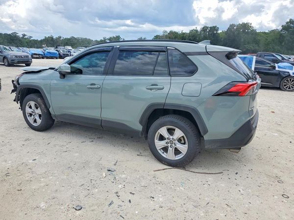 2020 TOYOTA RAV4 XLE — DSRA