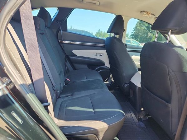 2023 HYUNDAI TUCSON SE