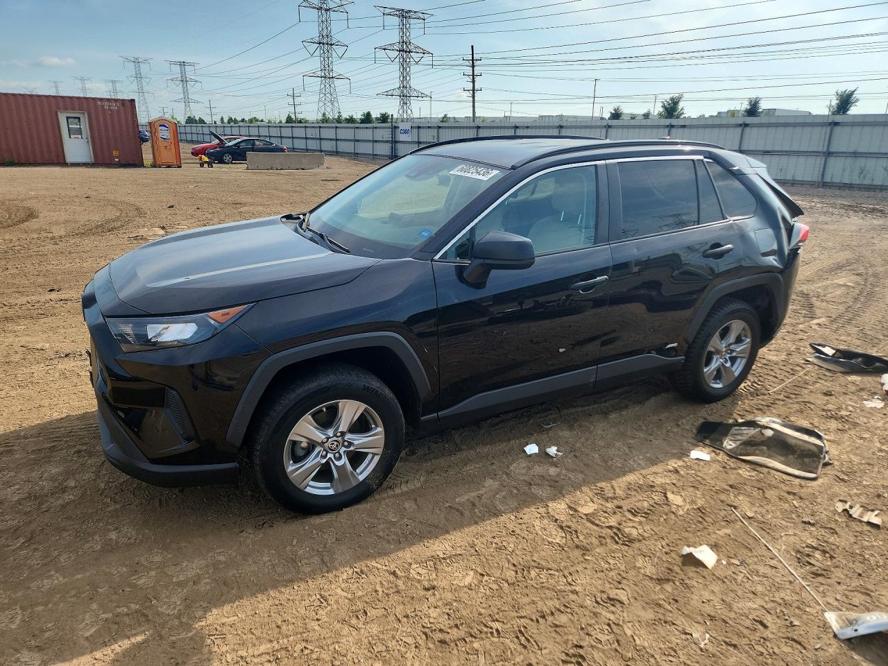 2022 TOYOTA RAV4 LE