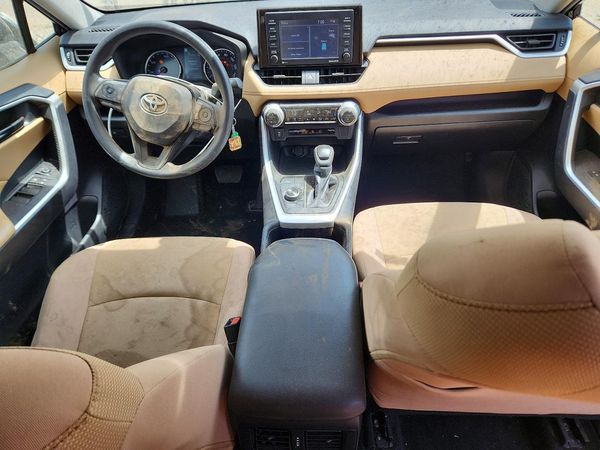 2022 TOYOTA RAV4 LE