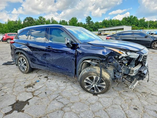 2020 TOYOTA HIGHLANDER