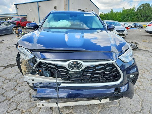 2020 TOYOTA HIGHLANDER