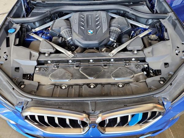 2020 BMW X6