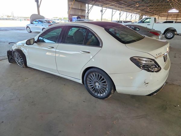 2015 MERCEDES-BENZ C