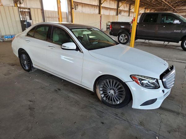 2015 MERCEDES-BENZ C