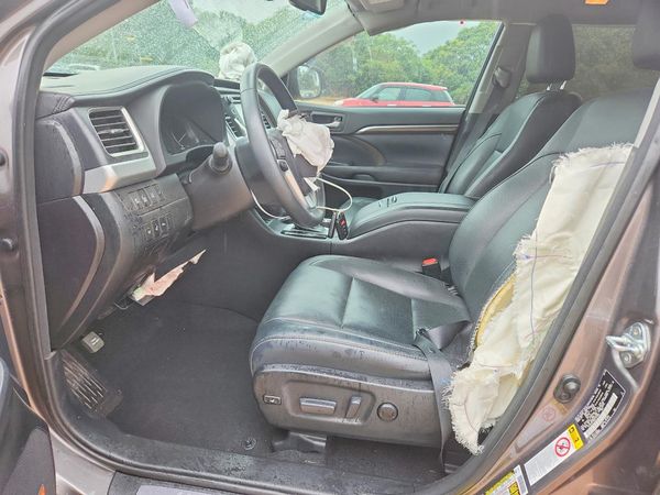 2016 TOYOTA HIGHLANDER Base/Hybrid