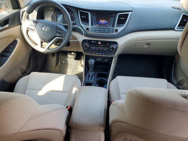 2017 HYUNDAI TUCSON