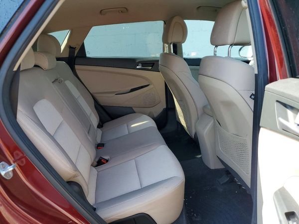 2017 HYUNDAI TUCSON