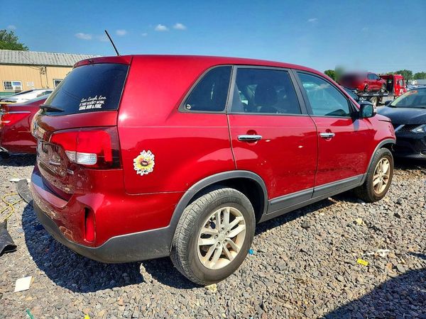2014 KIA SORENTO LX