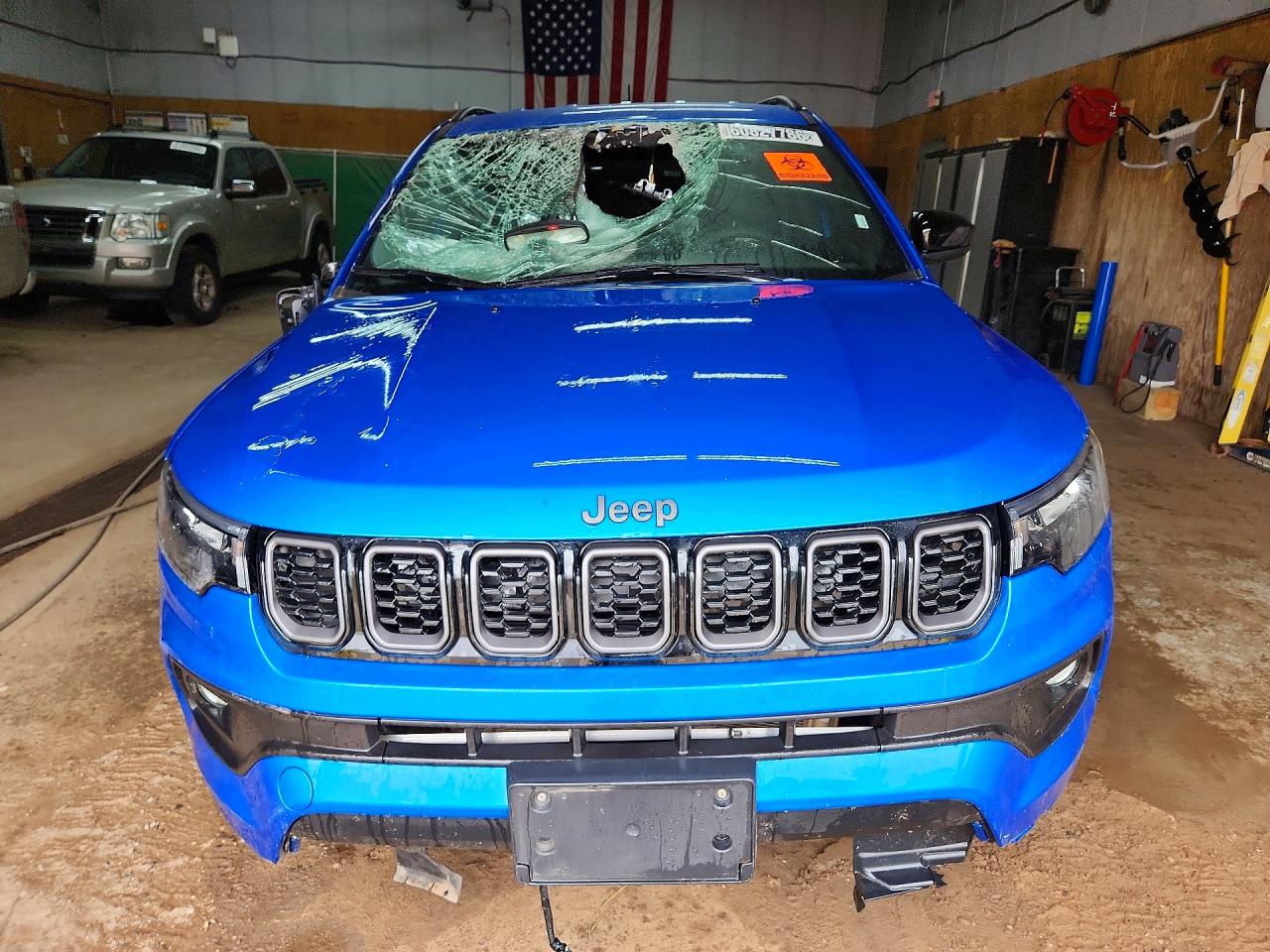 2025 JEEP COMPASS North, Latitude