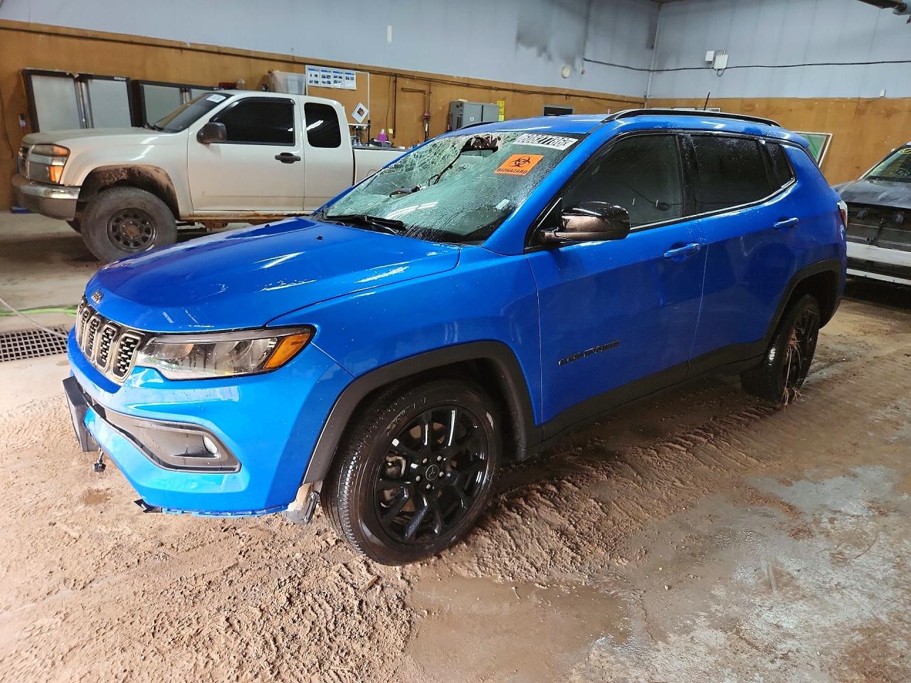 2025 JEEP COMPASS North, Latitude