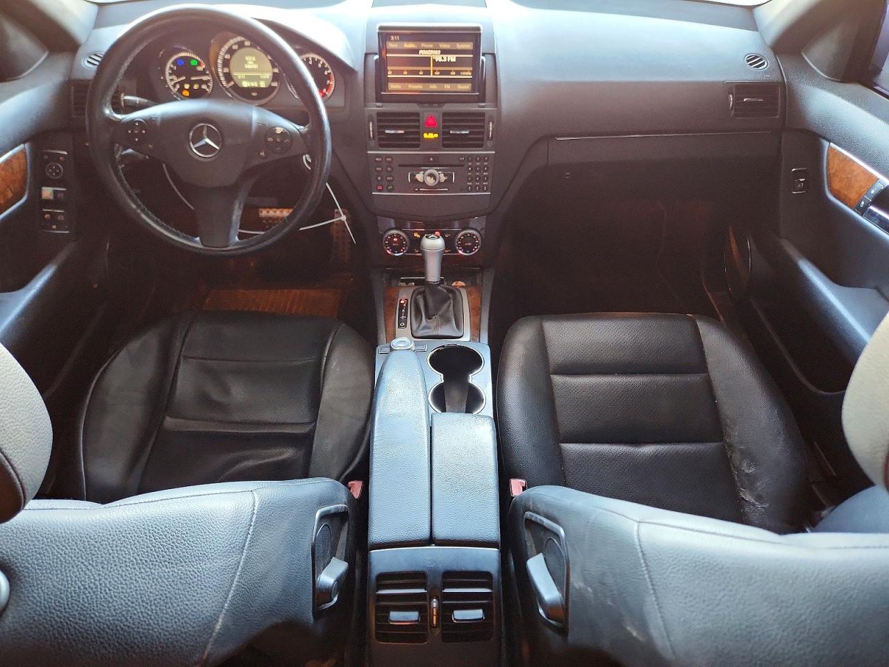 2011 MERCEDES-BENZ C C300