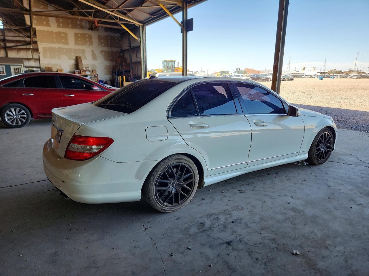 2011 MERCEDES-BENZ C C300