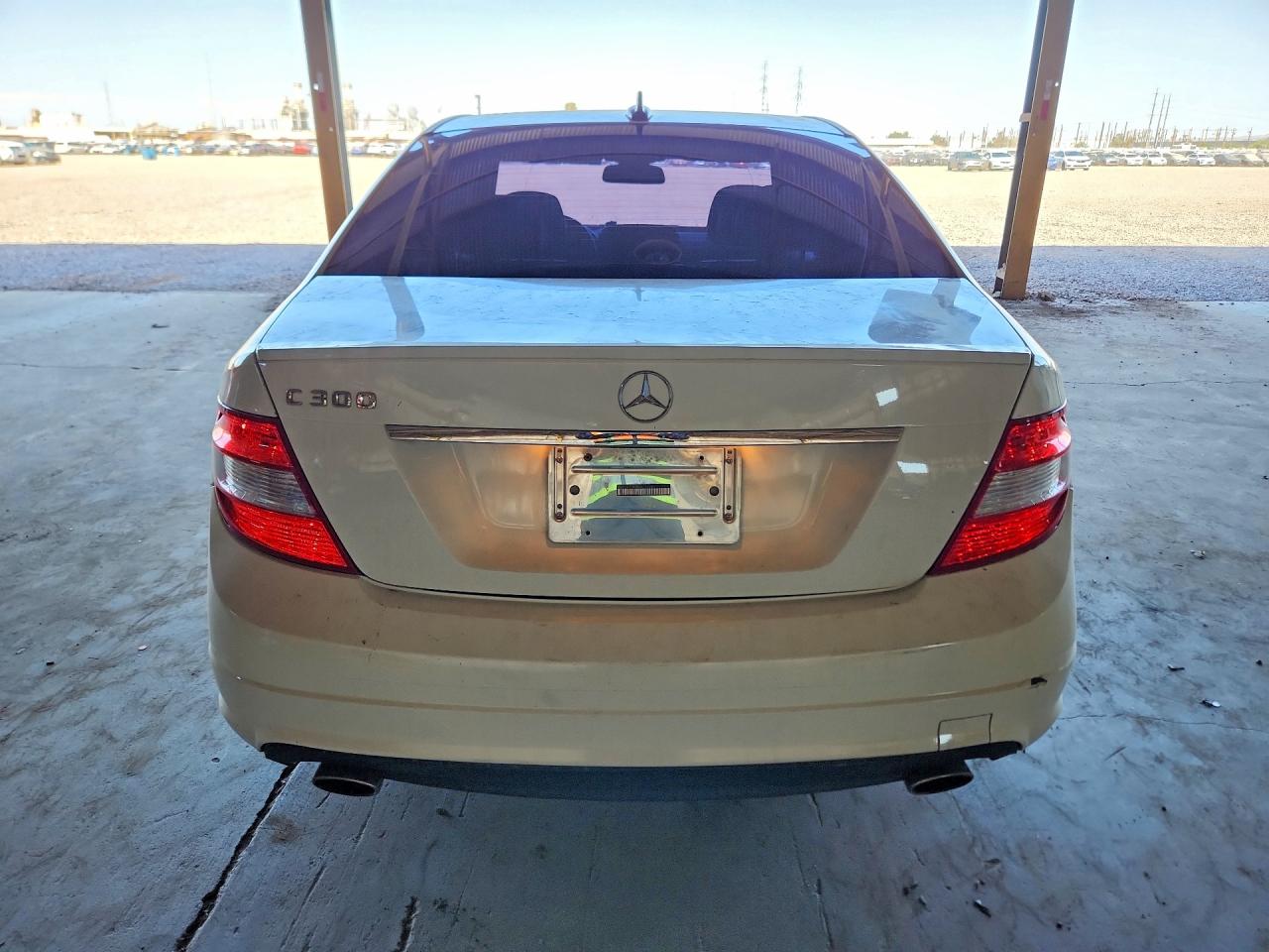 2011 MERCEDES-BENZ C C300
