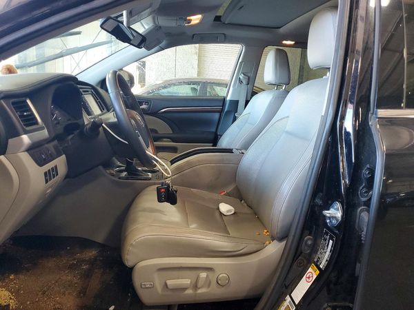 2016 TOYOTA HIGHLANDER Base/Hybrid
