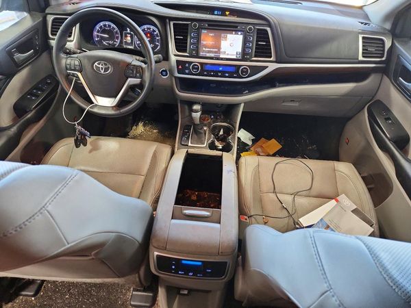 2016 TOYOTA HIGHLANDER Base/Hybrid