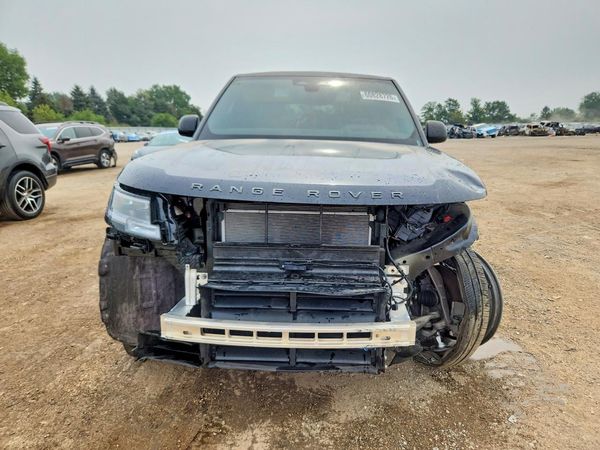 2025 LAND ROVER RANGE ROVER SE