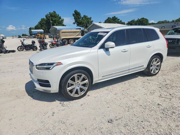 2019 VOLVO XC90