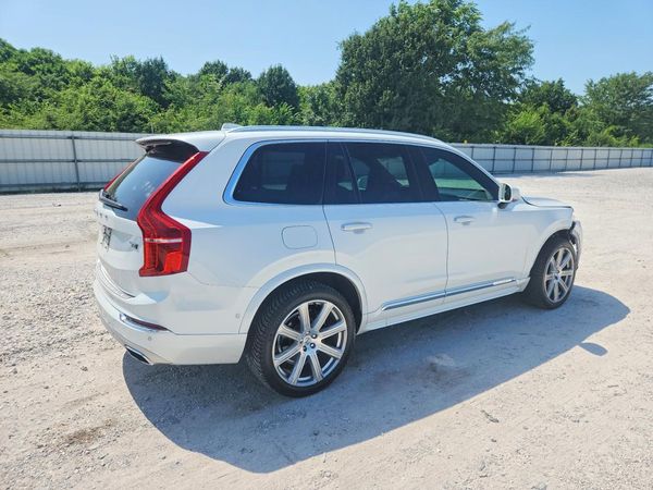 2019 VOLVO XC90 Inscription