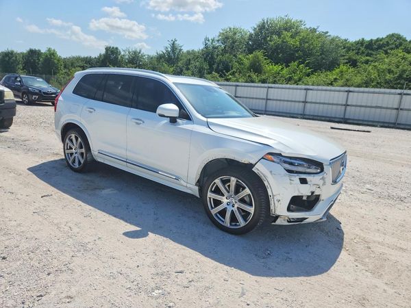 2019 VOLVO XC90 Inscription