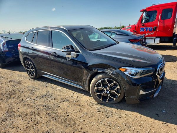 2022 BMW X1 xDrive28i