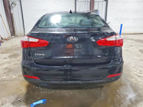 2016 KIA FORTE