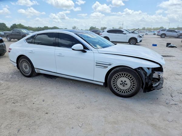 2022 GENESIS G80