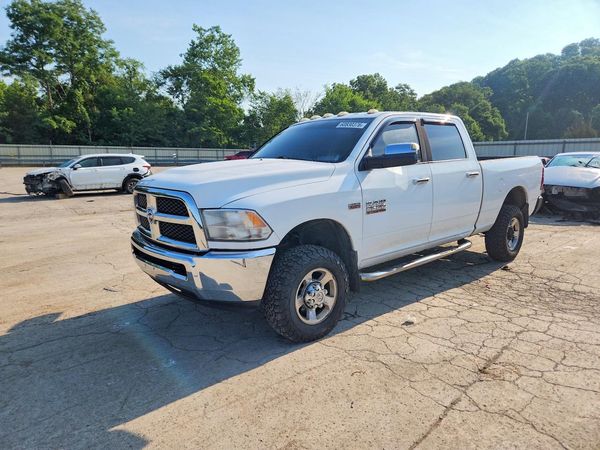 2013 RAM 2500 SLT CREW CAB 4X4