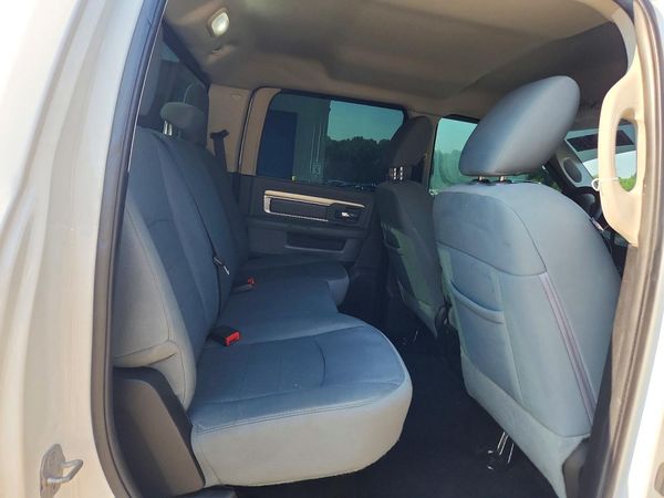 2013 RAM 2500 SLT CREW CAB 4X4
