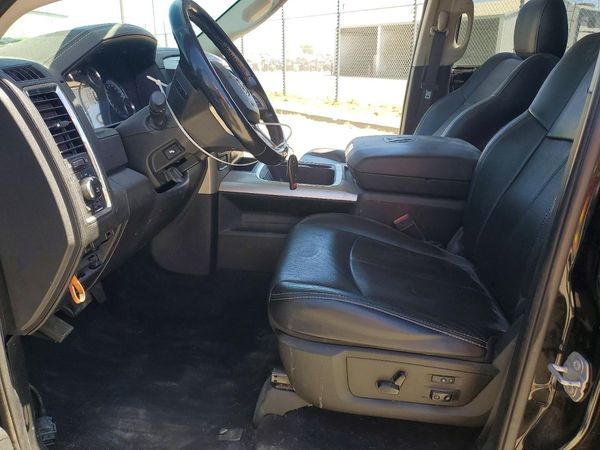 2019 RAM 1500 CLASSIC Laramie
