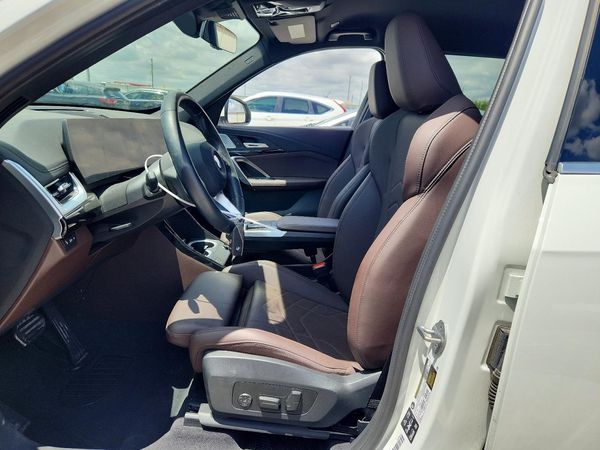 2025 BMW X1 xDrive28i