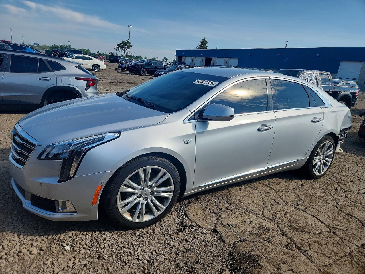 2019 CADILLAC XTS Luxury