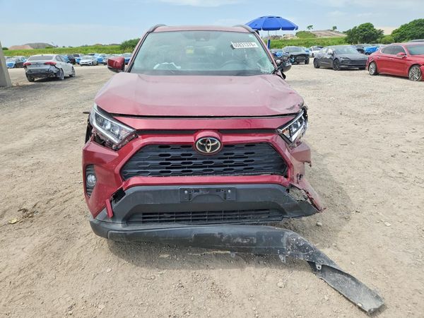 2019 TOYOTA RAV4 XLE / XLE Premium 4WD